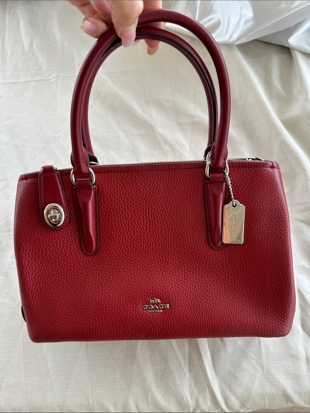 Coach Brooklyn carryall 28 In red leather with silver hardware